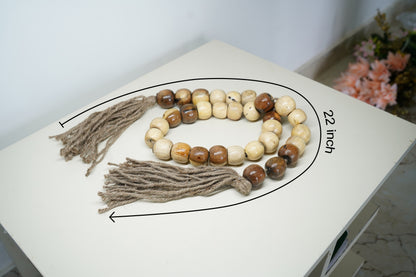 Table Necklace