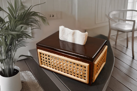 Woovenwood Tissue Holder